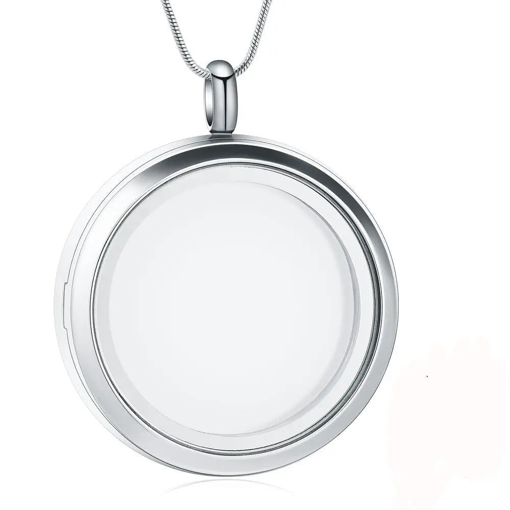 Exploring the Symbolism of the Photo Locket Pendant as a Remembering Keepsake - PREMIUM URNS