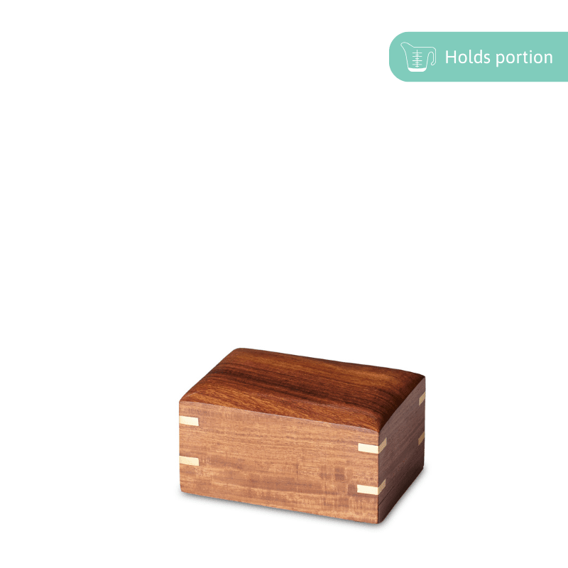 From Metals to Woods: Cleaning Different Types of Cremation Jewellery - PREMIUM URNS