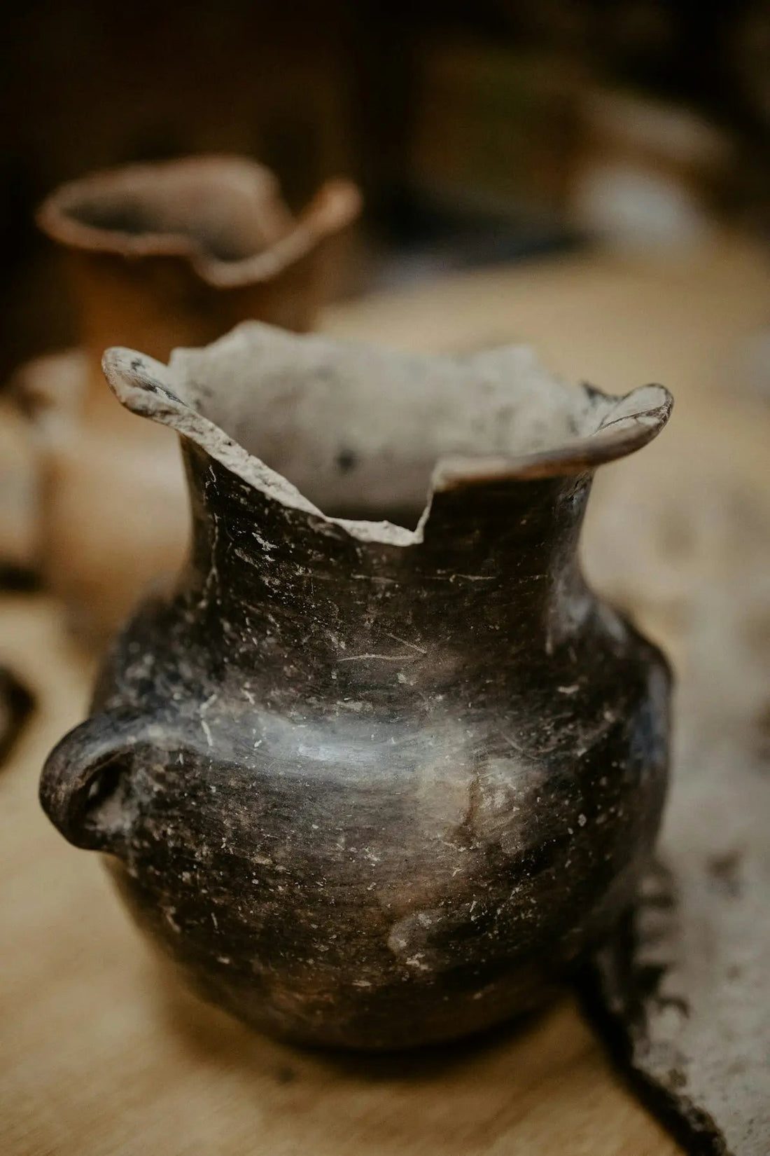 How to Honour Your Loved One With a Personalised Cremation Urn - PREMIUM URNS