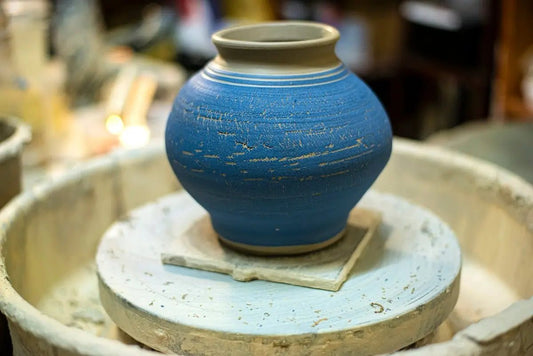 Navigating Online Options for Buying the Perfect Urn - PREMIUM URNS