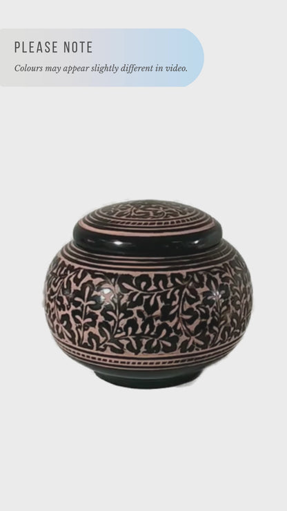 Black and Pink Ivy Medium